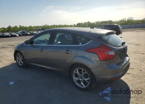2014 Ford Focus Titanium из США, поврежденный, VIN 1FADP3N24EL269008